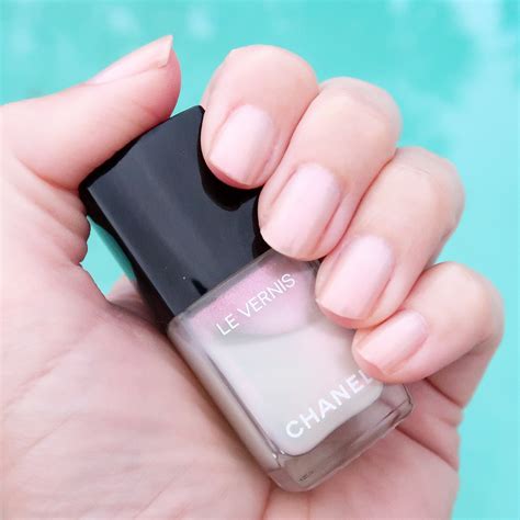 perle blanche chanel nail polish|There’s a Chanel Nail Polish for Every Look That Walked the .